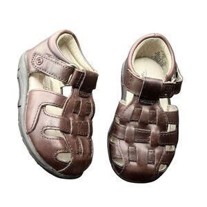 Stride Rite Harper Leather Boys Fisherman Sandal Brown Size 4XW Closed Toe